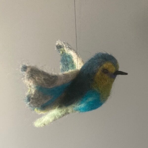 one of a kind vogeltje van vilt "fly away with me" - Afbeelding 5