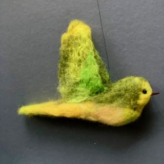 one of a kind vogeltje van vilt "come along and play" - Afbeelding 3